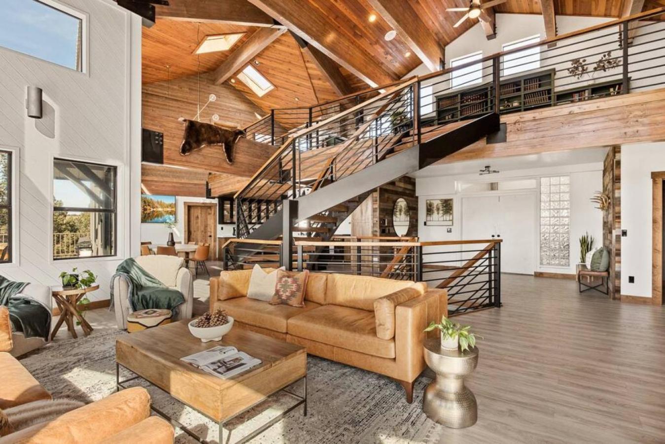 Steel Pine Lodge A Rustic Mountain Retreat Views Baldwin Lake Екстер'єр фото