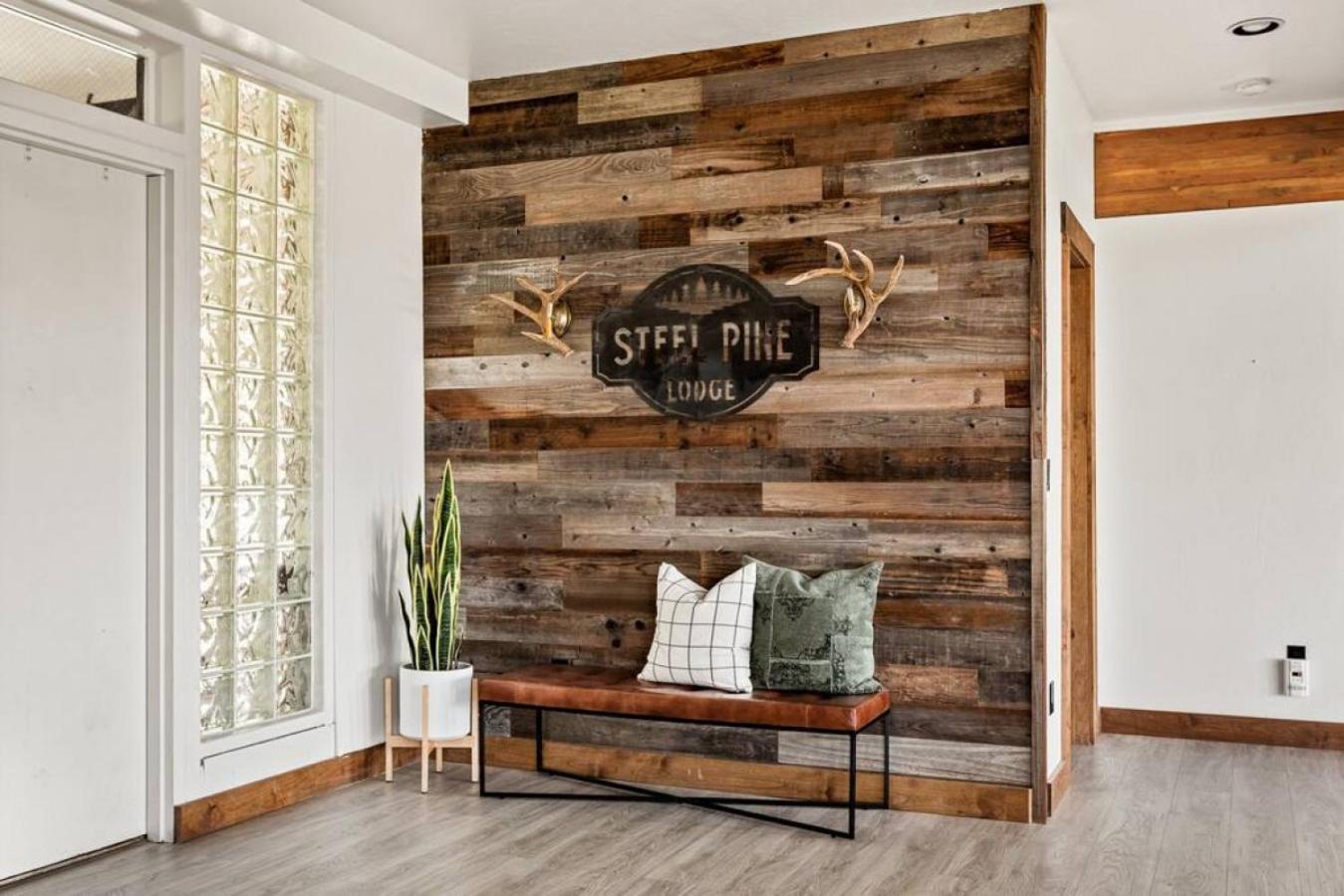 Steel Pine Lodge A Rustic Mountain Retreat Views Baldwin Lake Екстер'єр фото