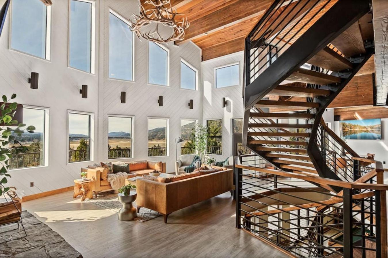 Steel Pine Lodge A Rustic Mountain Retreat Views Baldwin Lake Екстер'єр фото
